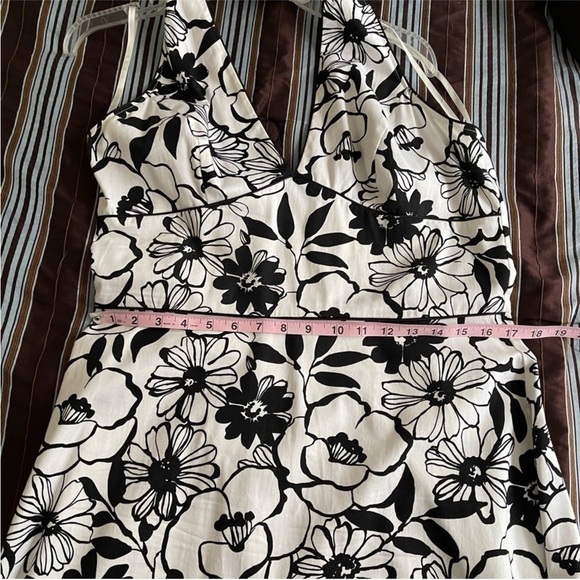 A.P.N.Y. Cotton Halter Dress Backless Black and White Floral - Picture 7 of 8